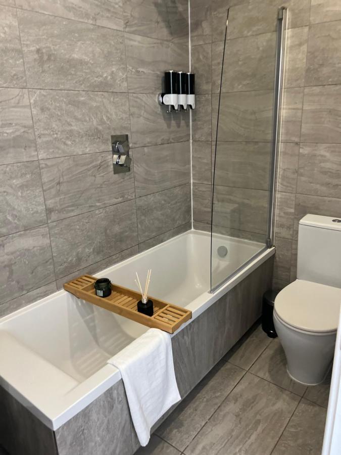 2 Bedroom Flat Λονδίνο Εξωτερικό φωτογραφία